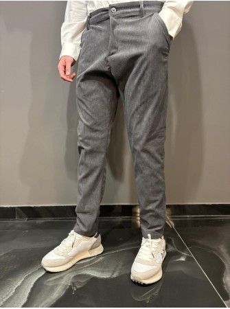 Pantalone di velluto