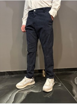 Pantalone di velluto