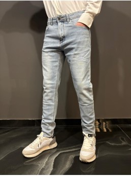 jeans capri  clear wash